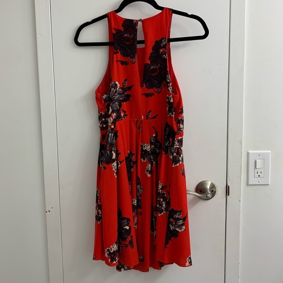 Free People Size 2 Cherry Red Floral Flutterby Fit & Flare Dress Back Keyhole - Picture 9 of 11